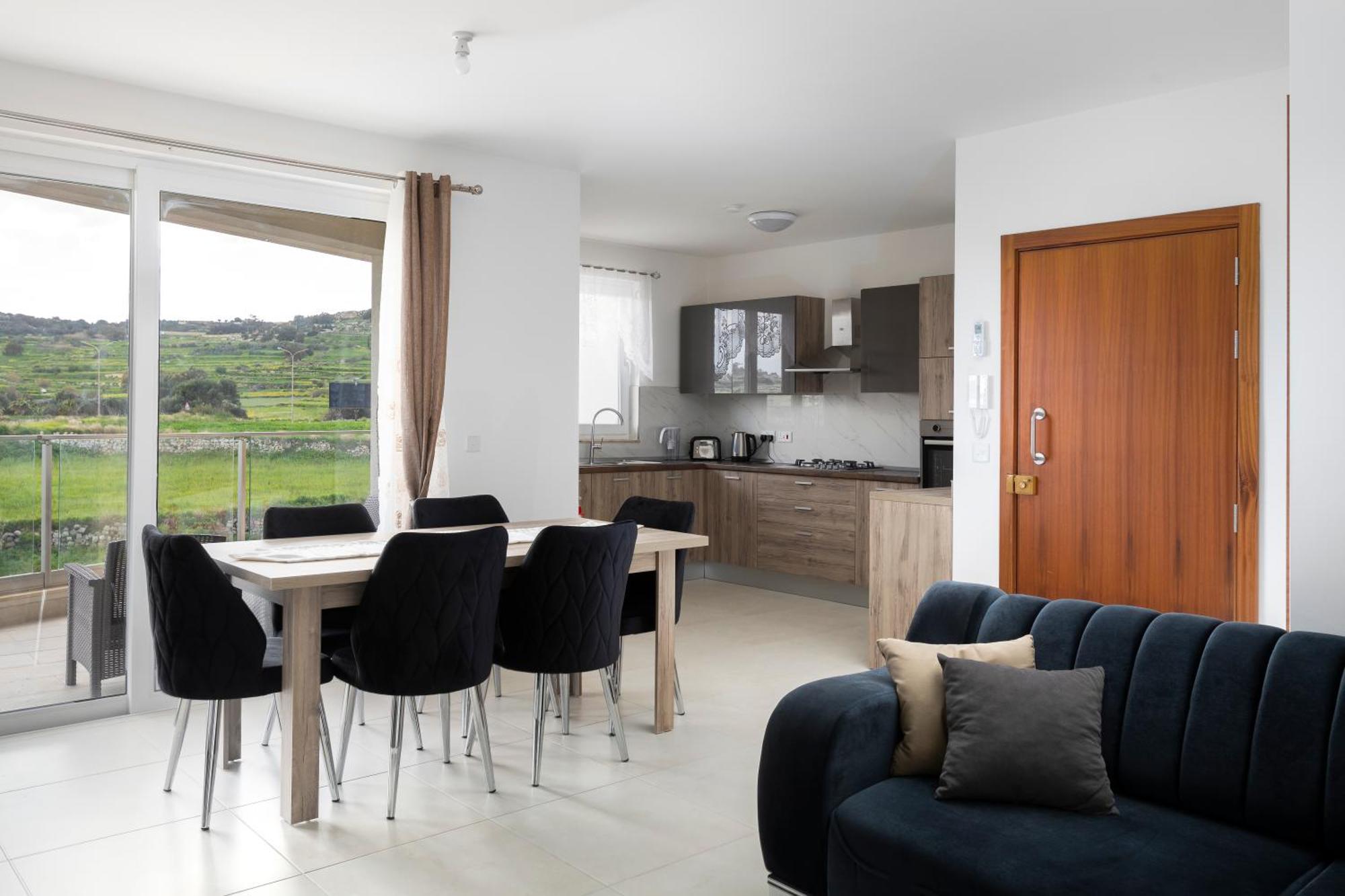 Modern & Spacious 2Br Apartment With Country Views - Close To Xemxija Bay Сейнт Полс Бей Екстериор снимка