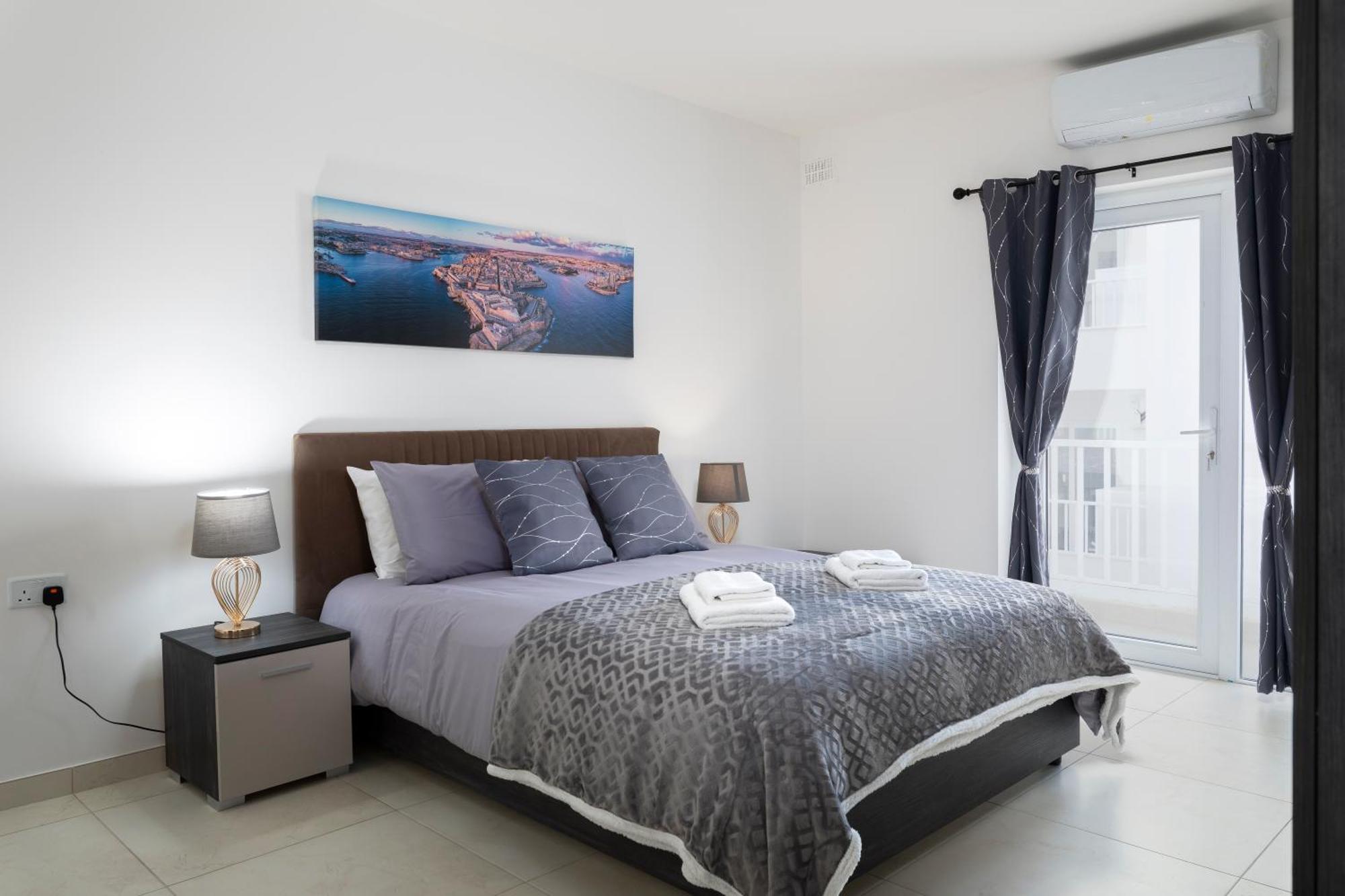 Modern & Spacious 2Br Apartment With Country Views - Close To Xemxija Bay Сейнт Полс Бей Екстериор снимка