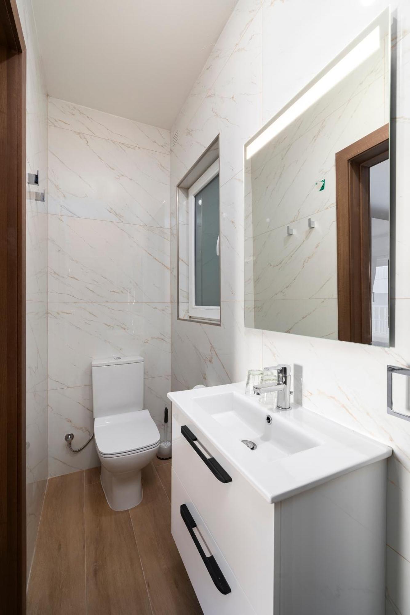 Modern & Spacious 2Br Apartment With Country Views - Close To Xemxija Bay Сейнт Полс Бей Екстериор снимка